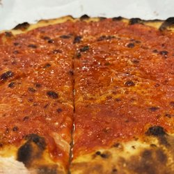 Frank Pepe Pizzeria Napoletana - Original Tomato Pie