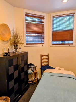 A Caring Touch Therapeutic Massage