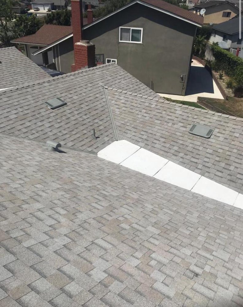 Slide of Universal Builders