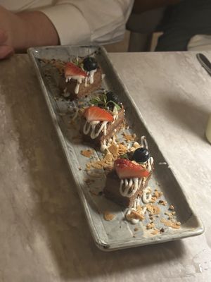 AMAVI Restaurant by null