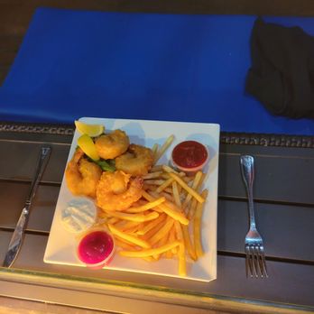 Schooners - Jumbo shrimp n chips - Seafood Near Me - Cayucos, California Schooners - Jumbo shrimp n chips - Seafood Near Me - Cayucos, California