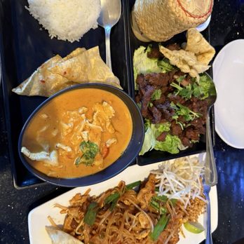 Oros Thai Restaurant - Lunch special - Thai Near Me - San Jose, California