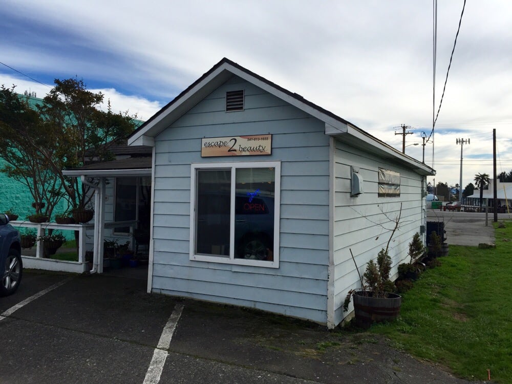 ESCAPE 2 BEAUTY Updated September 2024 16213 W Hoffeldt Ln, Brookings, Oregon Hair Salons