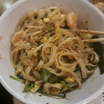 Fusion Noodle Bar - pad thai was goot x cept noodle hard hunnay! - Noodles Near Me - Prior Lake, Minnesota
