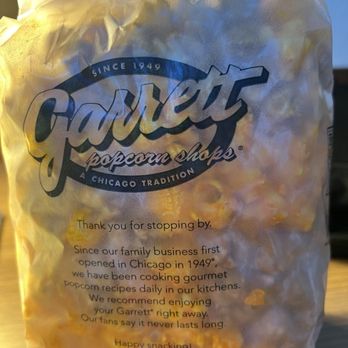 Garrett Popcorn Shops - Chicago Mix - Popcorn Shops Near Me - Chicago, Illinois
