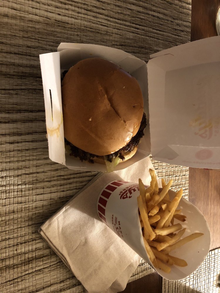 Freddy's Frozen Custard & Steakburgers, Durham Roadtrippers