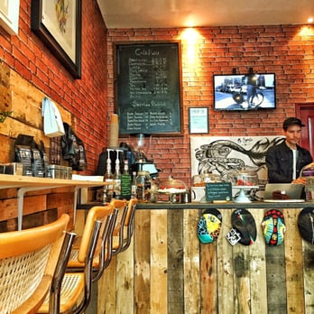 Cranked Custom Cycles - Cafes Near Me - Birmingham, XWM Cranked Custom Cycles - Cafes Near Me - Birmingham, XWM