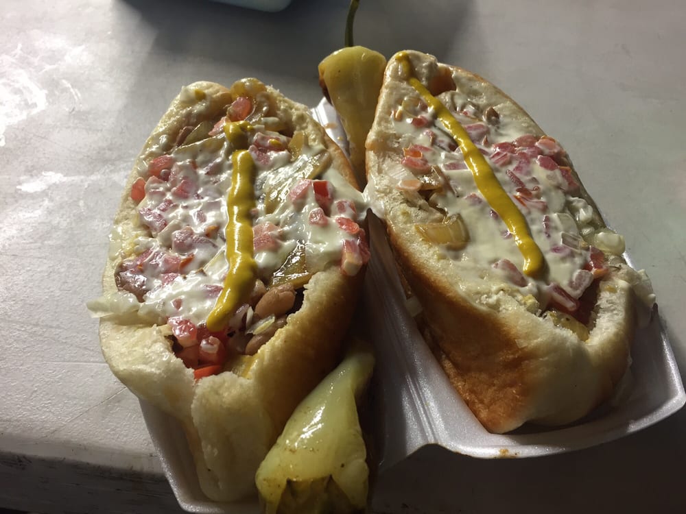 Super Hot Dogs Obregon Logo