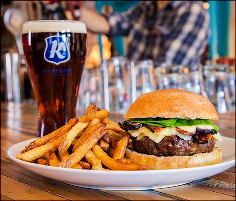 The Hintonburg Public House by null