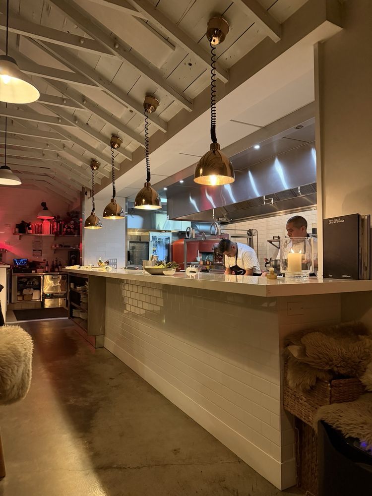 Golden Bear Station - Photo 2