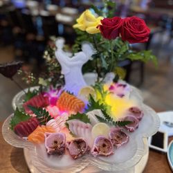 Kumo Asian Bistro - High quality sashimi and fish bone marrow.