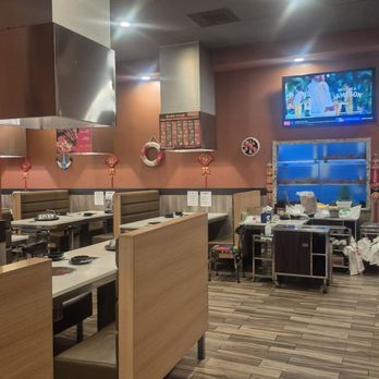 Tastee Steam Kitchen - A lot of tables - Seafood Near Me - Oakland, California Tastee Steam Kitchen - A lot of tables - Seafood Near Me - Oakland, California