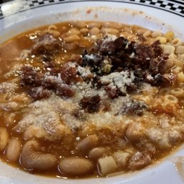 The hot n sexy Pasta Fagioli.
