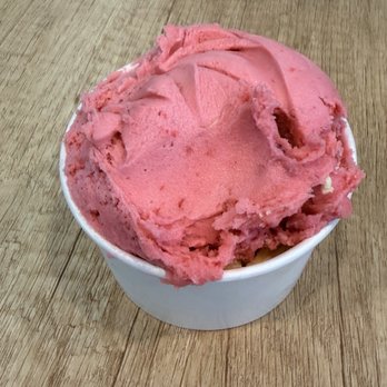 River Street Cones and Cups - Ice Cream & Frozen Yogurt Near Me - Milford, Connecticut River Street Cones and Cups - Ice Cream & Frozen Yogurt Near Me - Milford, Connecticut