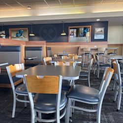 Culver's - Inside