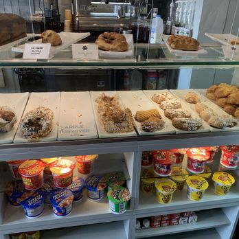 Picnic - More pastries - Cafes Near Me - Newport, Rhode Island