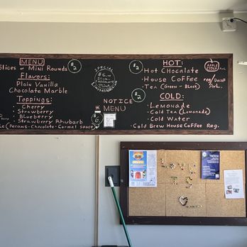 Julies Cheesecake Cafe - |  Menu  | - Custom Cakes Near Me - Morris, Illinois