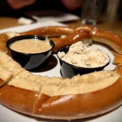 Greene's Pour House at the Granary - Pretzel with honey, mustard, and beer, cheese dips