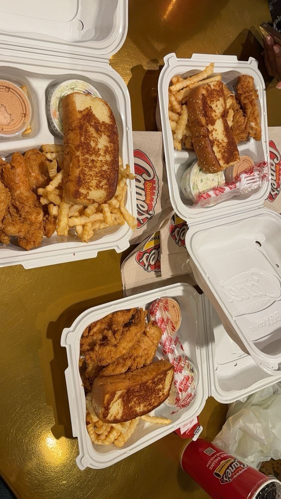 Raising Cane's Chicken Fingers