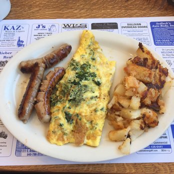 Tilly's Diner - Onion, spinach, and cheddar omelet with home-fries and sausage links - Diners Near Me - Monticello, New York Tilly's Diner - Onion, spinach, and cheddar omelet with home-fries and sausage links - Diners Near Me - Monticello, New York