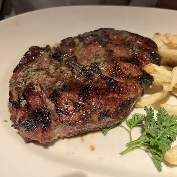 Houston's Restaurant - Steakhouses Near Me - Pasadena, California Houston's Restaurant - Steakhouses Near Me - Pasadena, California