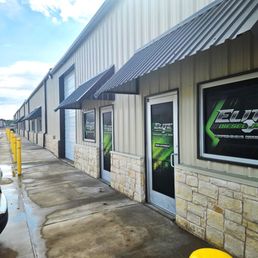 Exterior photo of Elite Diesel Pros - Midlothian, Texas Exterior photo of Elite Diesel Pros - Midlothian, Texas