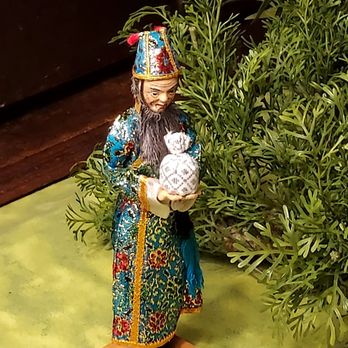 Glencairn Museum - One of the three kings - nativity set from Thailand - Museums Near Me - Bryn Athyn, Pennsylvania Glencairn Museum - One of the three kings - nativity set from Thailand - Museums Near Me - Bryn Athyn, Pennsylvania