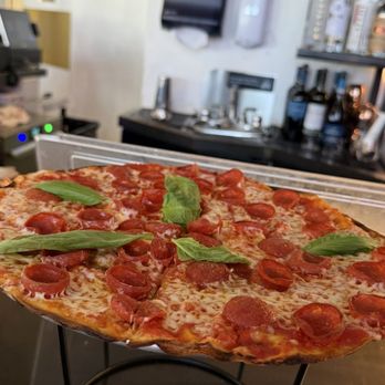 Petralunga - Pizza Near Me - Miami, Florida