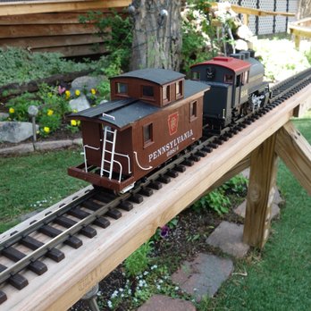 Frisco Lodge - Working train runs around the track - Bed & Breakfast Near Me - Frisco, Colorado Frisco Lodge - Working train runs around the track - Bed & Breakfast Near Me - Frisco, Colorado