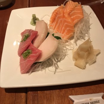 Akira Sushi Bistro - L to r: Toro, white tuna, salmon belly - Japanese Near Me - Ashburn, Virginia