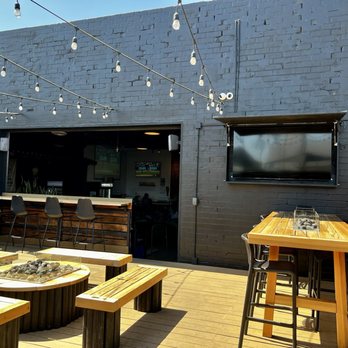 Northern Pine Brewing - Patio - Breweries Near Me - Oceanside, California