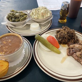 Moonlite Bar-B-Q Inn - My food. Mutton chopped and sliced. Slaw, green beans, burgoo and corn muffins - Barbeque Near Me - Owensboro, Kentucky Moonlite Bar-B-Q Inn - My food. Mutton chopped and sliced. Slaw, green beans, burgoo and corn muffins - Barbeque Near Me - Owensboro, Kentucky