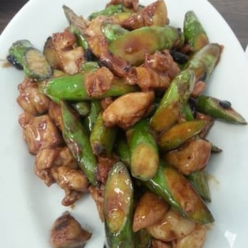 3 Star Restaurant - Chicken and Asparagus - Filipino Near Me - Vallejo, California