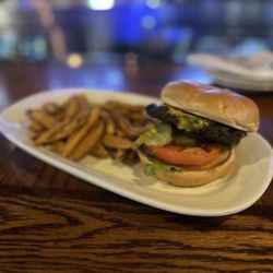 Carolina Ale House - The Varsity Cheeseburger and fries