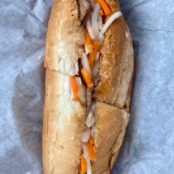 Saigon Bistro - Grilled beef banh mi - Vietnamese Near Me - Concord, California