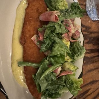 Hook & Ladder Manufacturing - Fried chili pepper rockfish - Bars Near Me - Sacramento, California