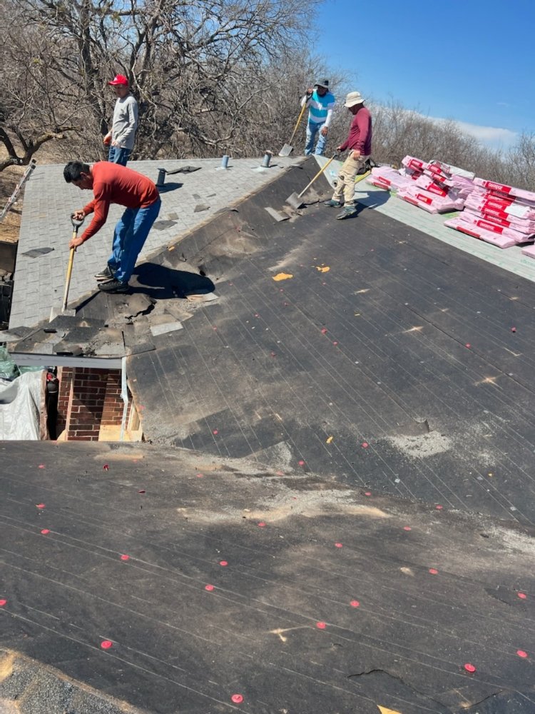 Slide of Temo Roofing and Metal