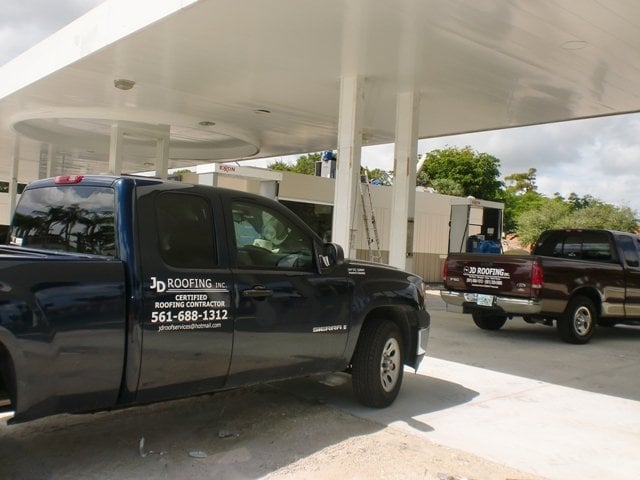 Slide of JD Roofing & General Contractors