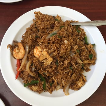 Sriracha Thai Restaurant - Chili Fried Rice with just 2 pieces of shrimp. - Thai Near Me - Carson, California Sriracha Thai Restaurant - Chili Fried Rice with just 2 pieces of shrimp. - Thai Near Me - Carson, California