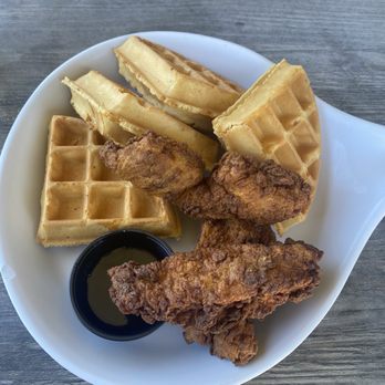 CanopyRoad Cafe - Chicken and Waffle - Breakfast & Brunch Near Me - Tampa, Florida