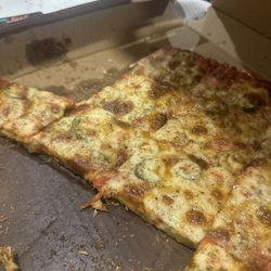 Geno Nottolini's Pizza - Pizza, half jalepeno and half olives