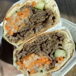 Anh-Mazing Banh Mi - Lemongrass beef banh mi