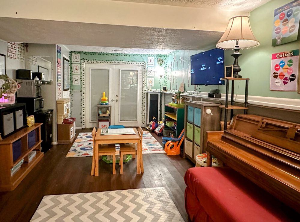 Bright Minds & Happy Hearts - childcare center in Florence, KY