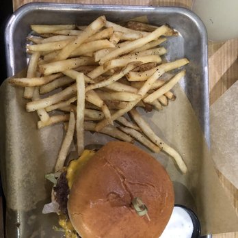 Buffalo Wild Wings - American original All-american Cheeseburger - Chicken Wings Near Me - Burbank, California