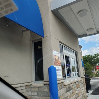 Culver's - Clean restaurant.  Can u say Wisconsin cheese? - Burgers Near Me - Margate, Florida