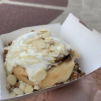 Cinnaholic - Desserts Near Me - Corona, California