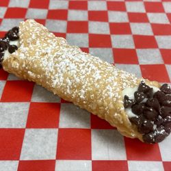 Pig & Pie - Cannoli
