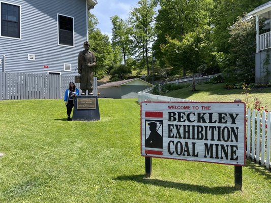 Beckley Exhibition Coal Mine by null