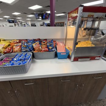 Vitalant Blood Donation - Glendale - Complimentary snacks - Blood & Plasma Donation Centers Near Me - Glendale, Arizona Vitalant Blood Donation - Glendale - Complimentary snacks - Blood & Plasma Donation Centers Near Me - Glendale, Arizona