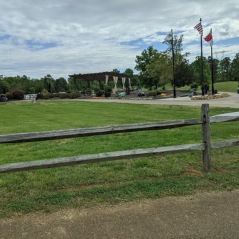Holly Ridge Golf Links - Outdoor area for weddings or special events - Golf Near Me - Archdale, North Carolina Holly Ridge Golf Links - Outdoor area for weddings or special events - Golf Near Me - Archdale, North Carolina